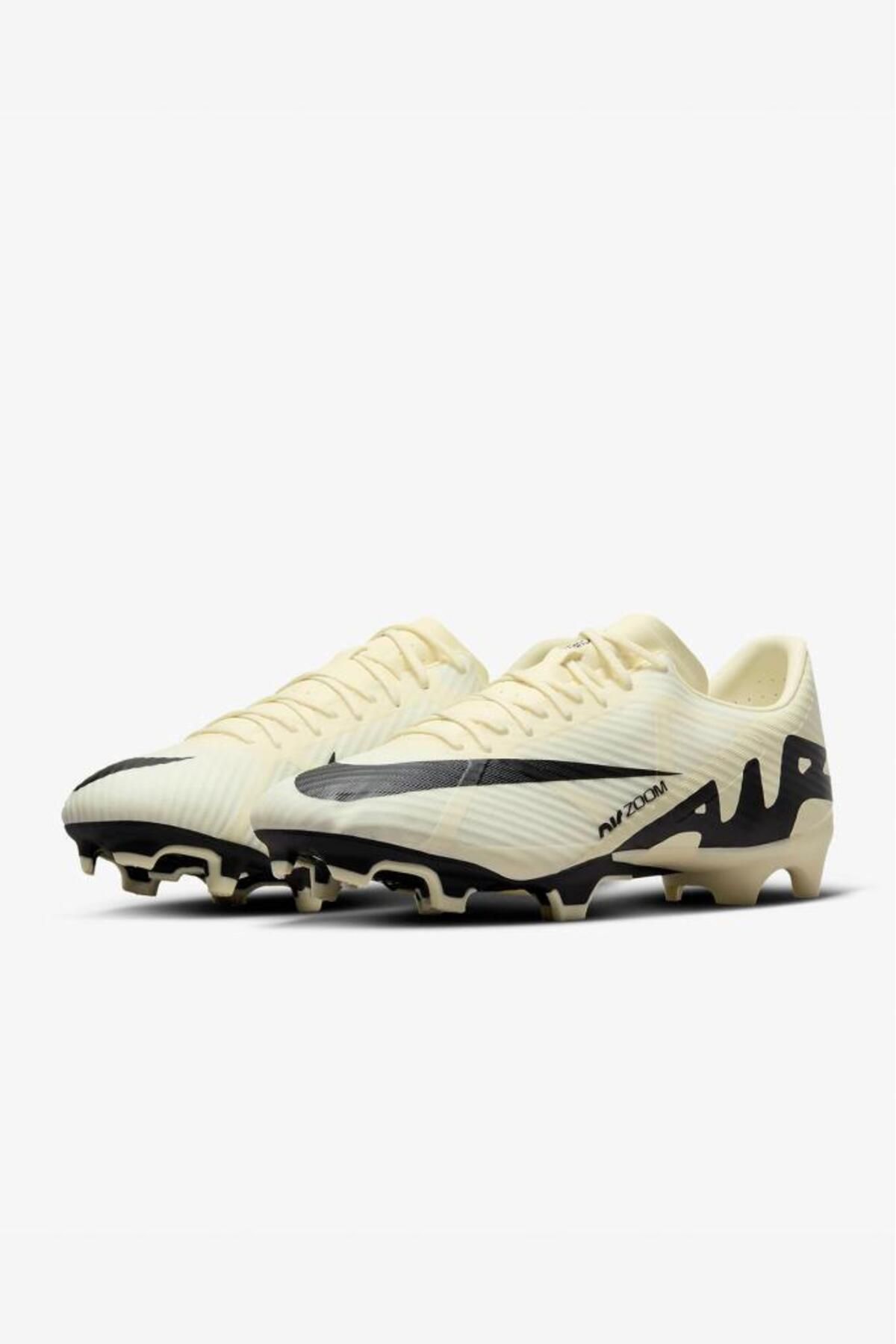 گیره فوتبال مردانه کرم Nike Zoom Vapor Academy Dj5631-700