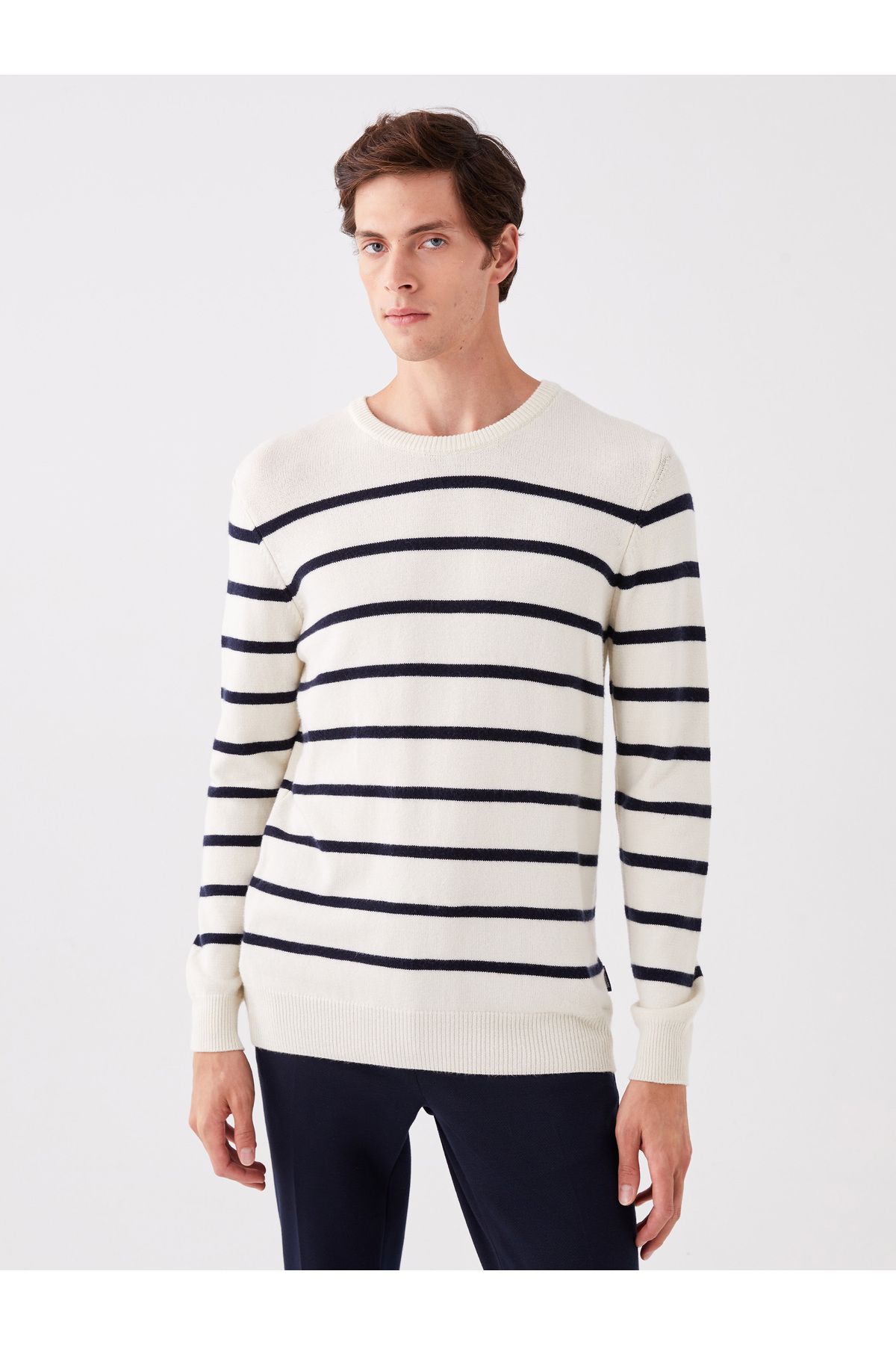 LC Waikiki-Crew Neck Long Sleeve Striped Men's Knitwear Sweater 1