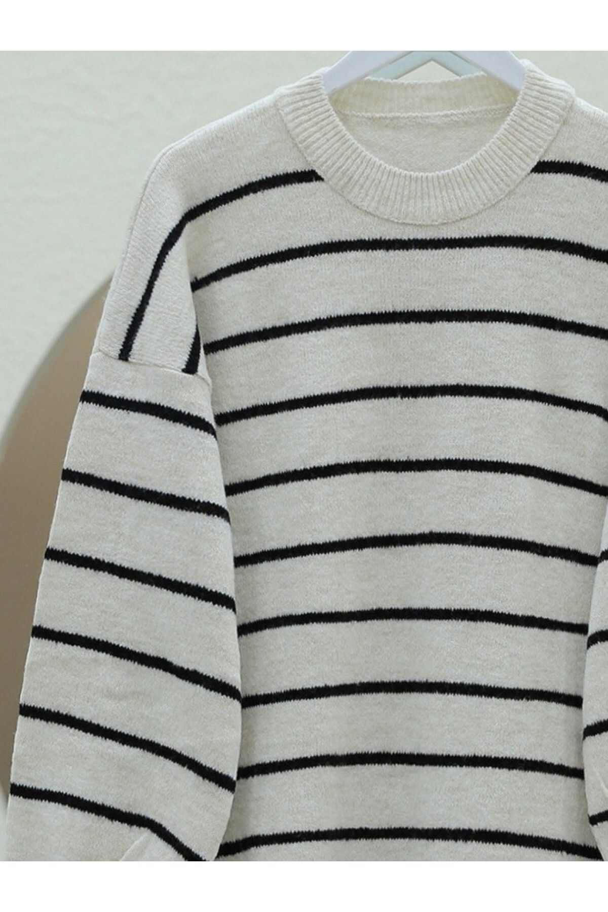 Modamorfo-Knitwear Tunic - Thin Striped and Slit 2