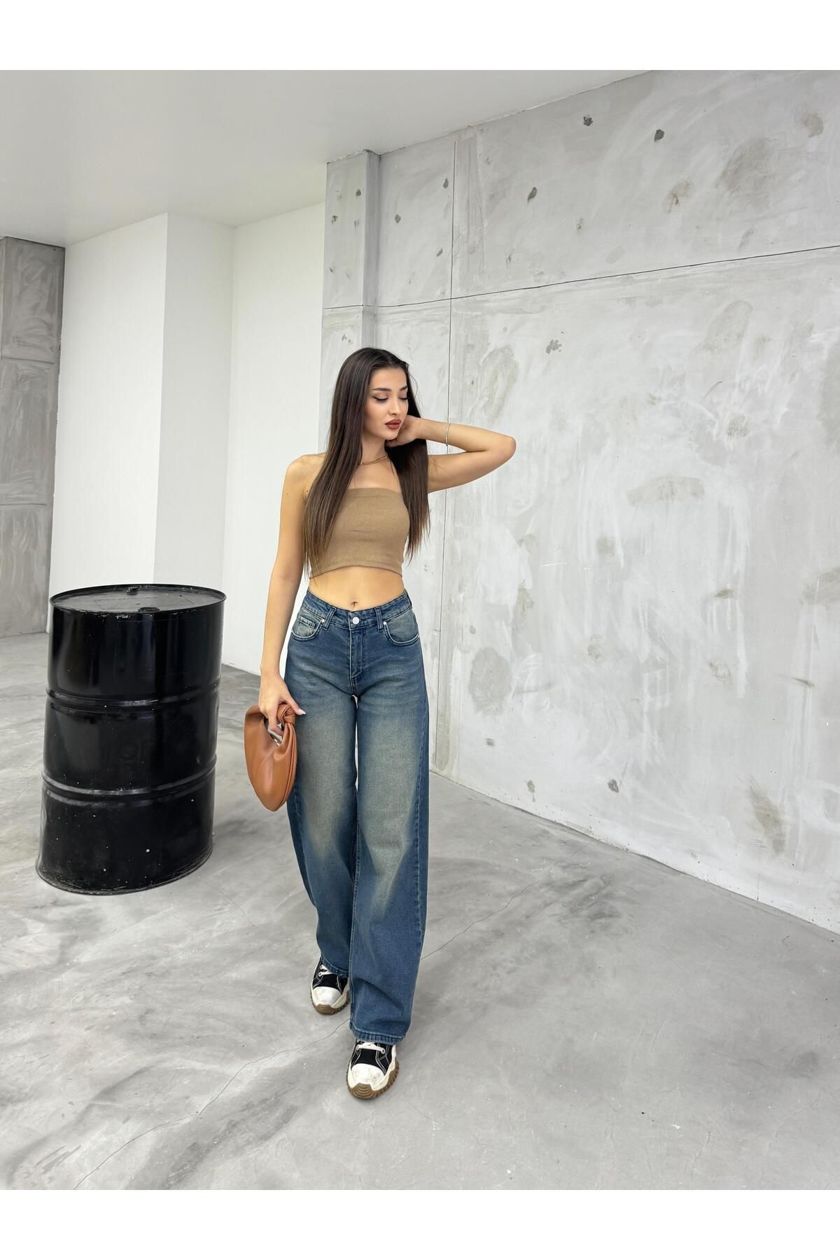 Kadın Bol Kesim Soluk Efekt Straight Fit Baggy Jean Açık Lacivert 4