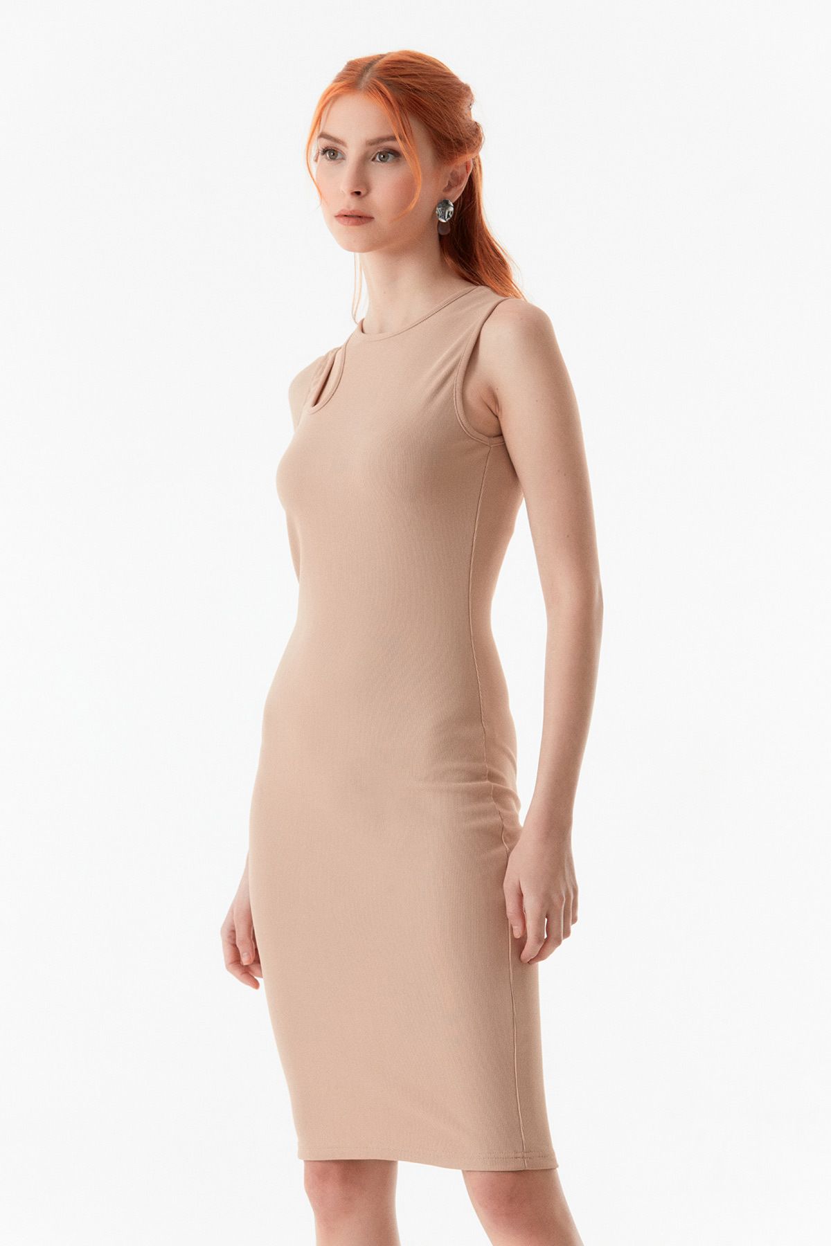 Fulla Moda-Ribbed Shoulder Window Dress 5