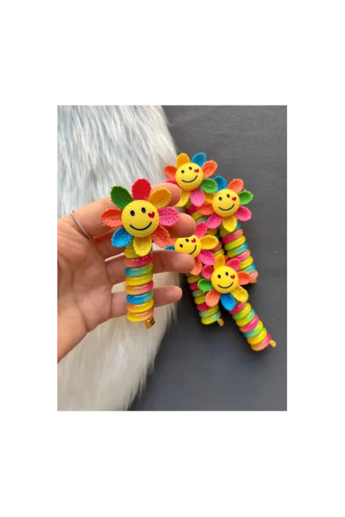 Mu Art Ahşap Gülen Güneş Spiral Toka