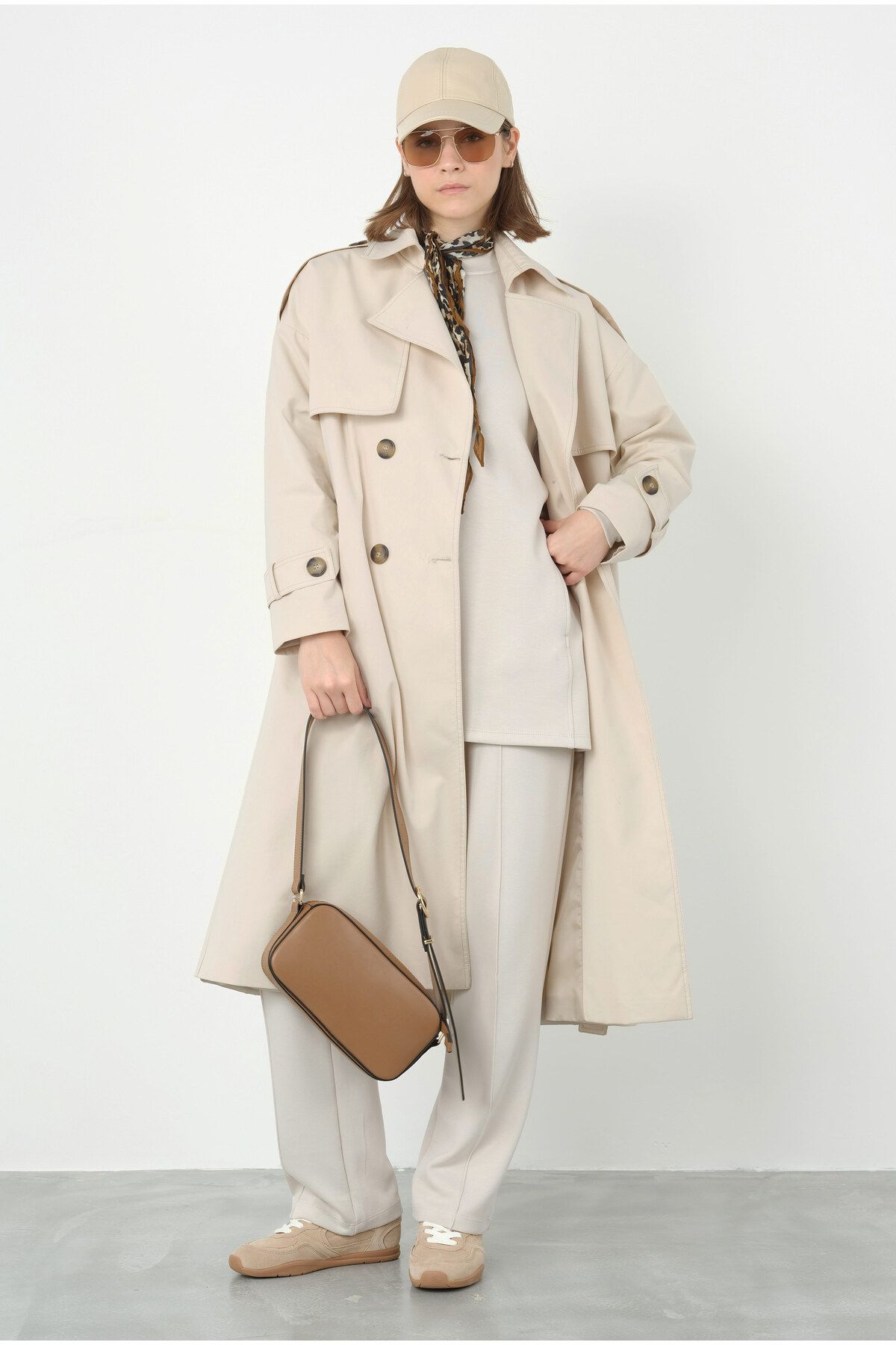 HEQA-Bone Trench Coat with Windshield - Classic Design 6