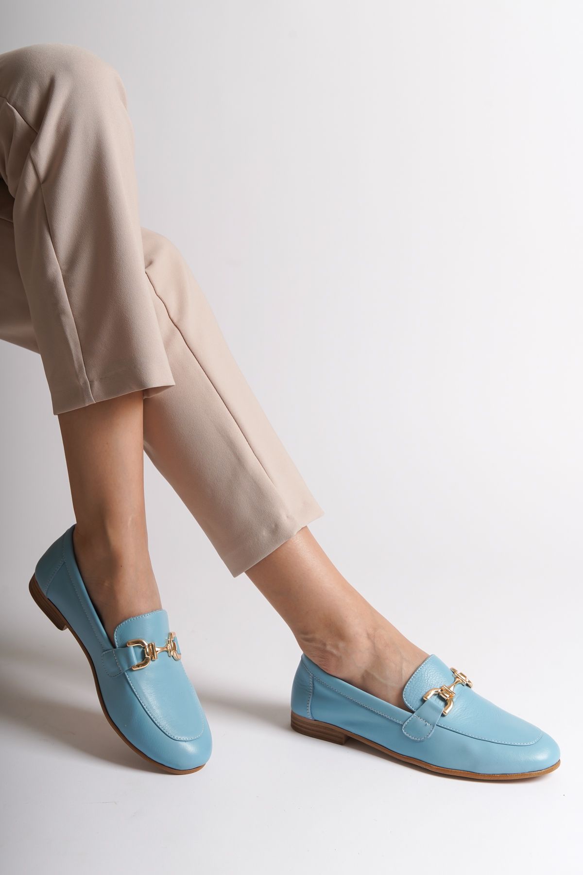 لوفر آبی زنانه چرمی واقعی Loafer اورجینال Capone Outfitters