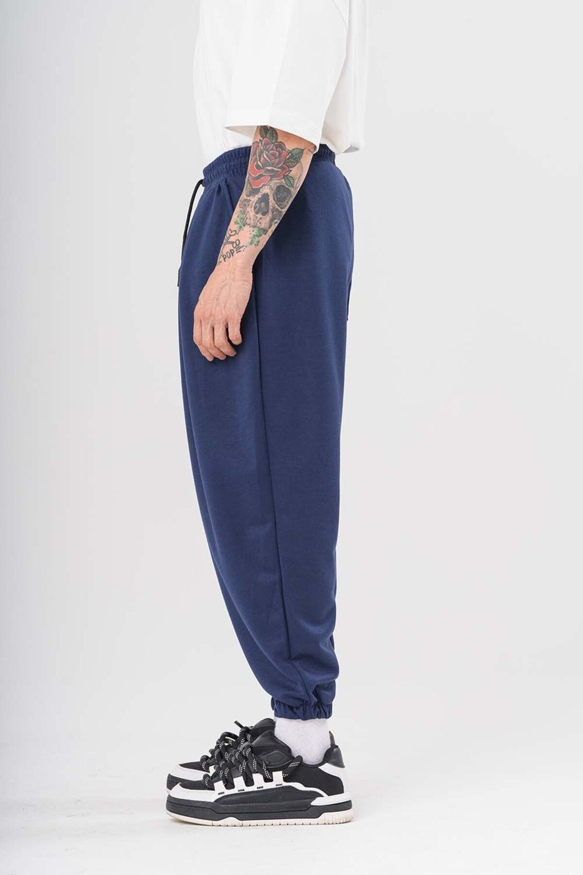 go gang own-Toji Pleated Baggy Shawl with Elastic Waist and Legs 2