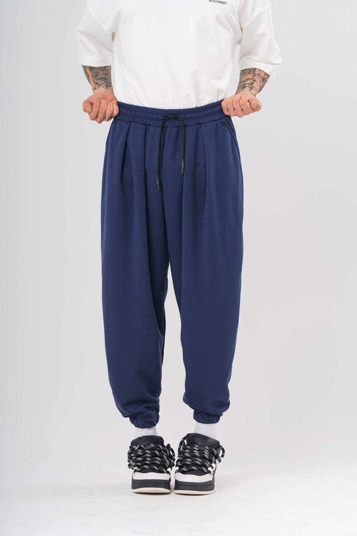 go gang own-Toji Pleated Baggy Shawl with Elastic Waist and Legs 6