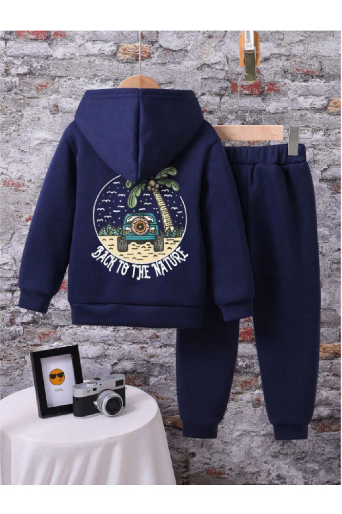 MOONBULL-Boy's Car Palm Back Printed Gray Hooded Tracksuit Set 1