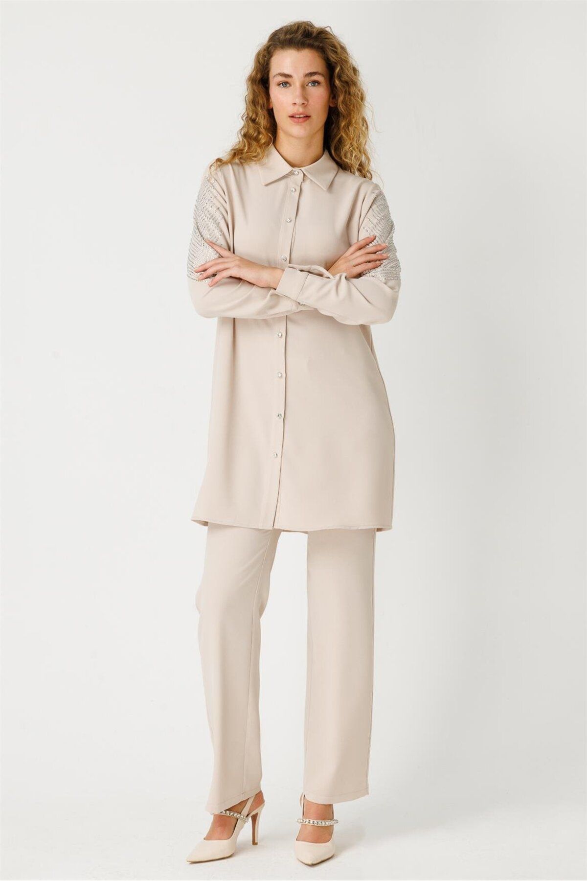 Esswaap-Stone Sleeve Glued Crepe Tunic 2