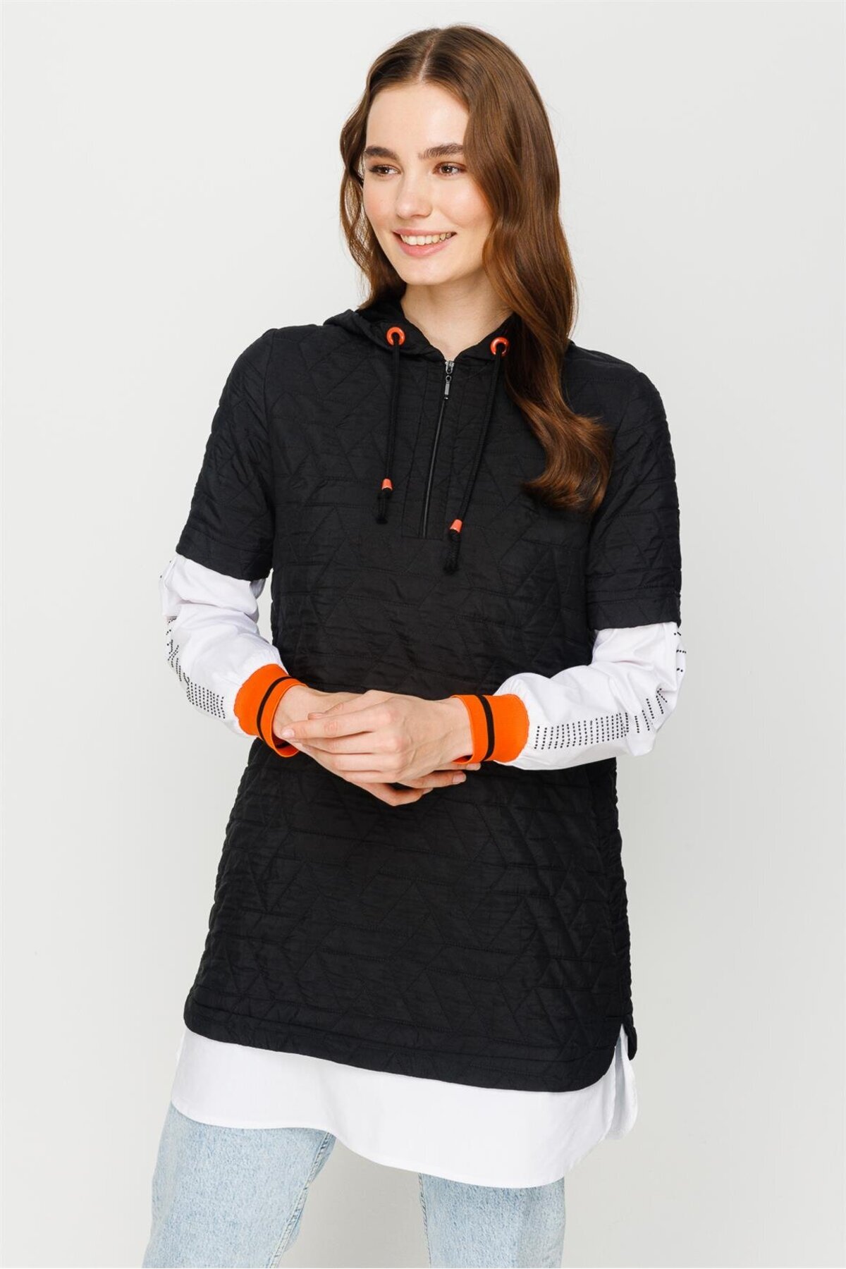 Esswaap-Puffer Detailed Hooded Tunic Black 3