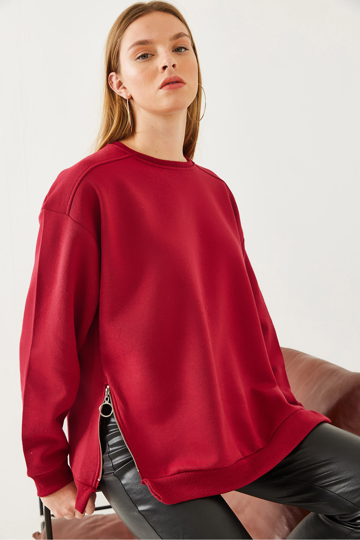 Bianco Lucci-Basic-Sweatshirt für Damen mit Rundhalsausschnitt und Reißverschlussdetail 60251796 2