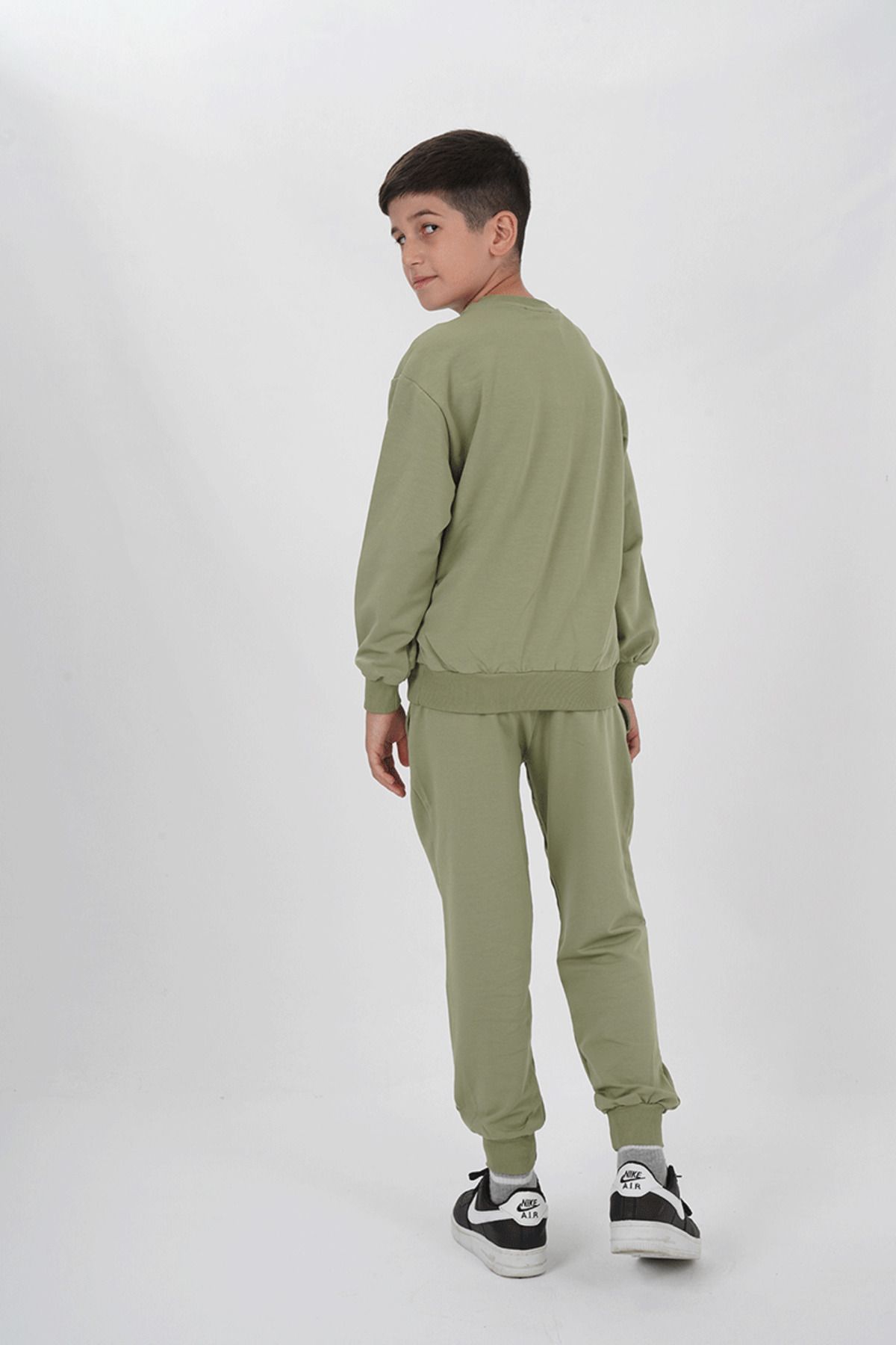 HayKids-Boy's Long Sleeve Crew Neck Tracksuit Set with Two Thread Fabric Pockets 4