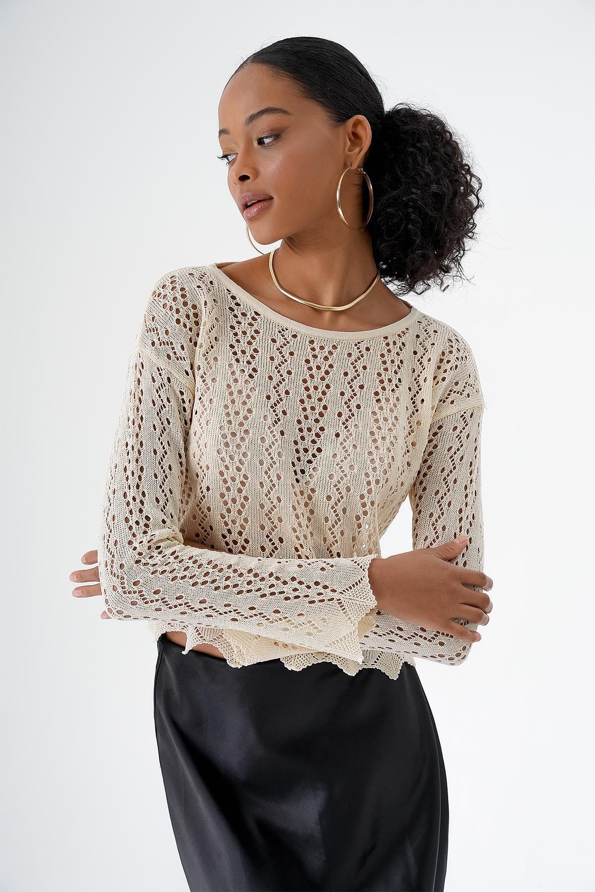 CHUBA-Women's Crew Neck Openwork Knitwear Sweater Vanilla 24S160 3