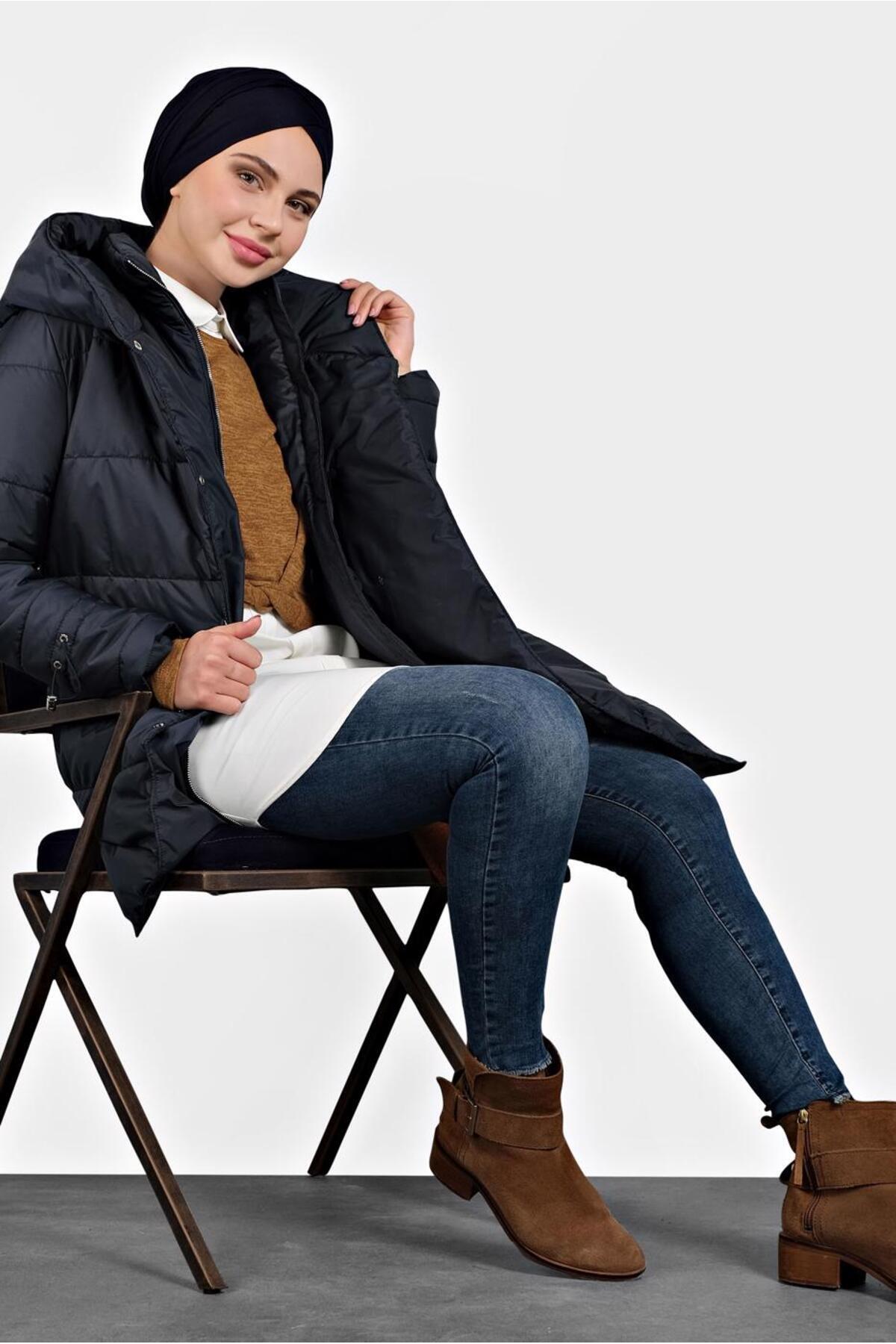 آلوینا کت کلاه‌دار پفی ۹۰۰۶۵