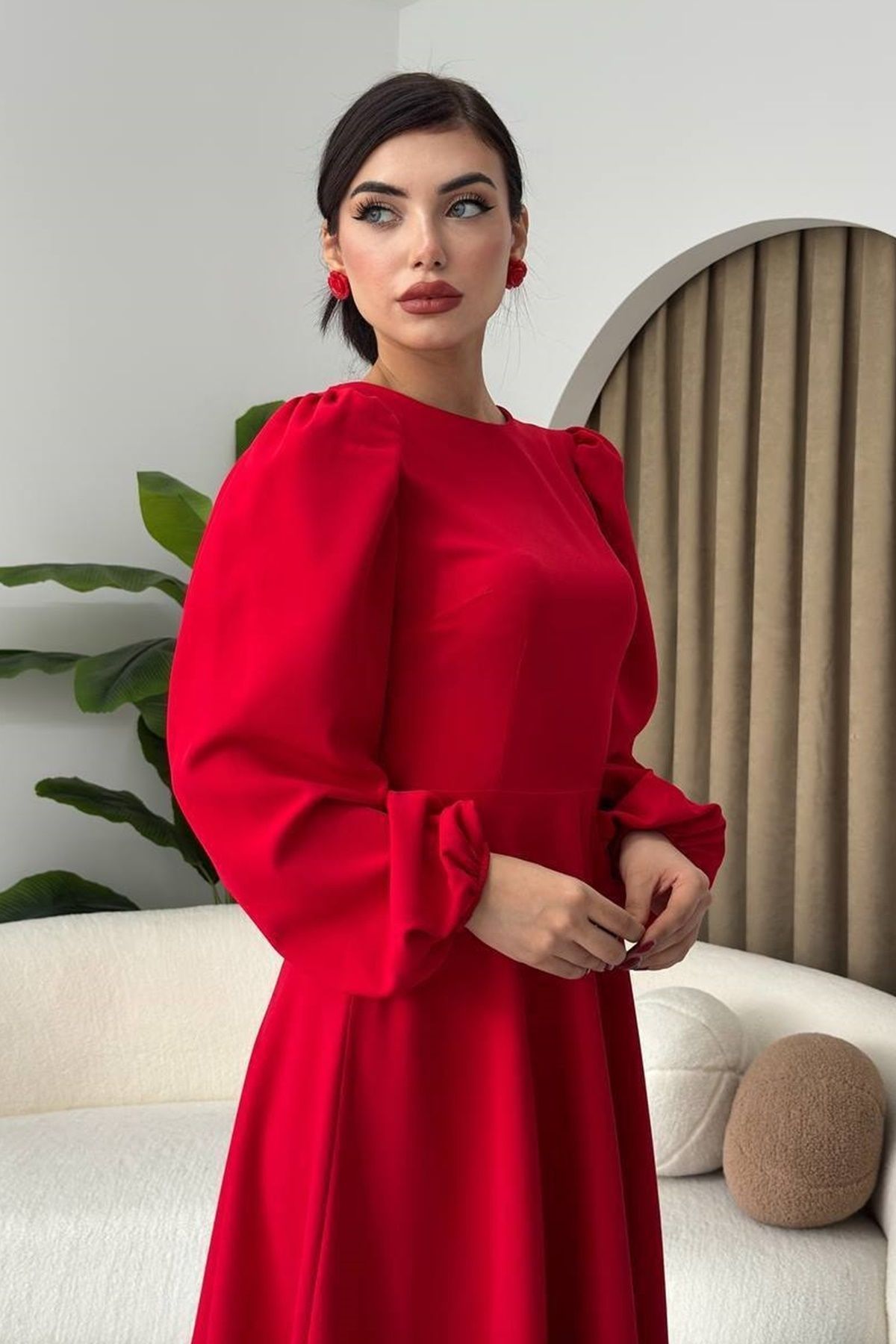 barış sülün lovebox-Women's Atlas Fabric Crew Neck Long Sleeve Red Midi Flared Evening Dress 280 2