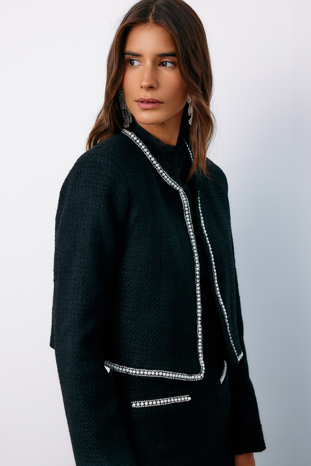 Sateen-Jachetă neagră din tweed - cu detalii accesorii 4
