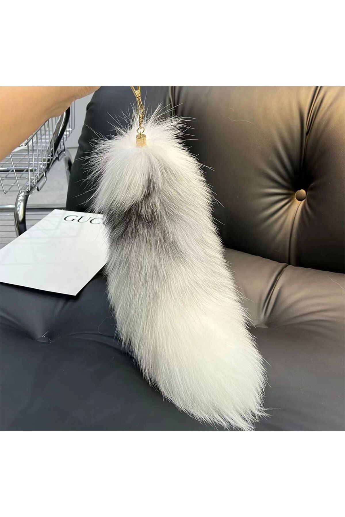 APWIKOGER-Huge Fluffy Faux Fur Fox Tail Keychain Therian Tail Fox Tail Keychain Handbag Key Chain Fluffy Fu... 6