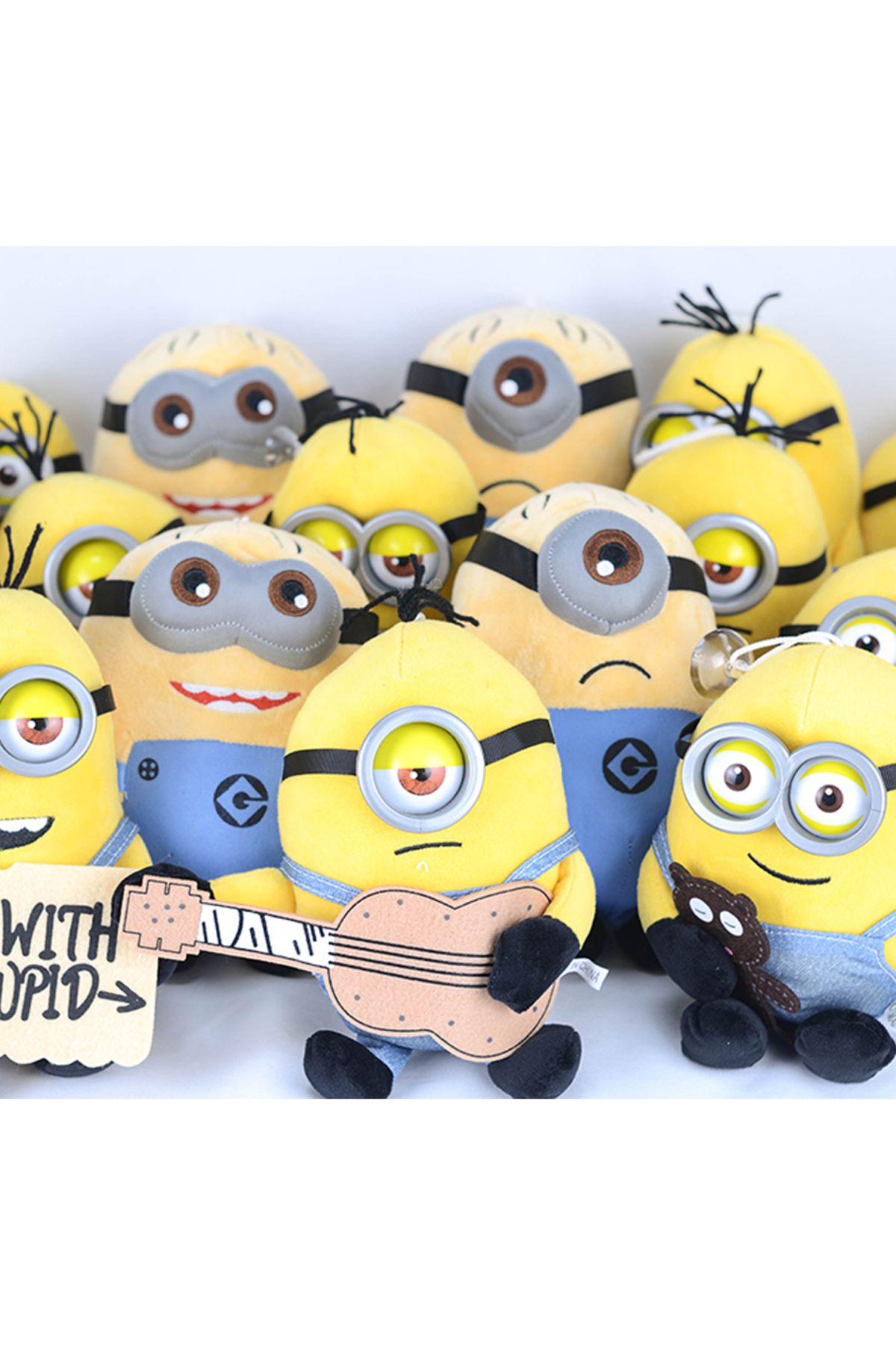 Choice-Hot Despicable Me Cute Minions Anime Characters Yellow Plush Bob Stuart In Jeans Soft Dolls Toys ... 6