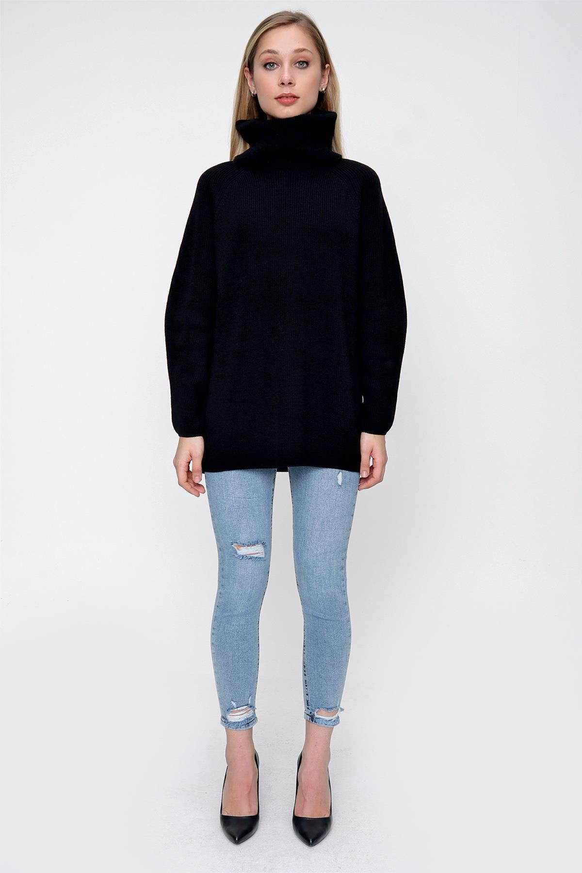 complete the look image