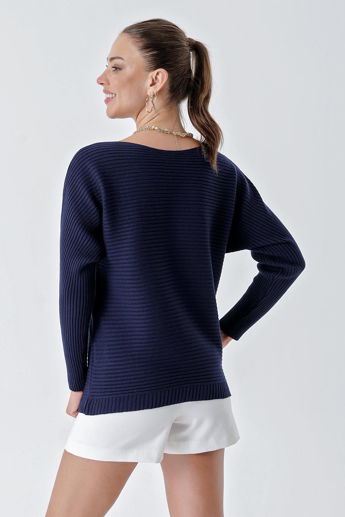 CHUBA-Women's Boat Neck Ribbed Loose Knitwear Sweater Navy Blue 24W109 4