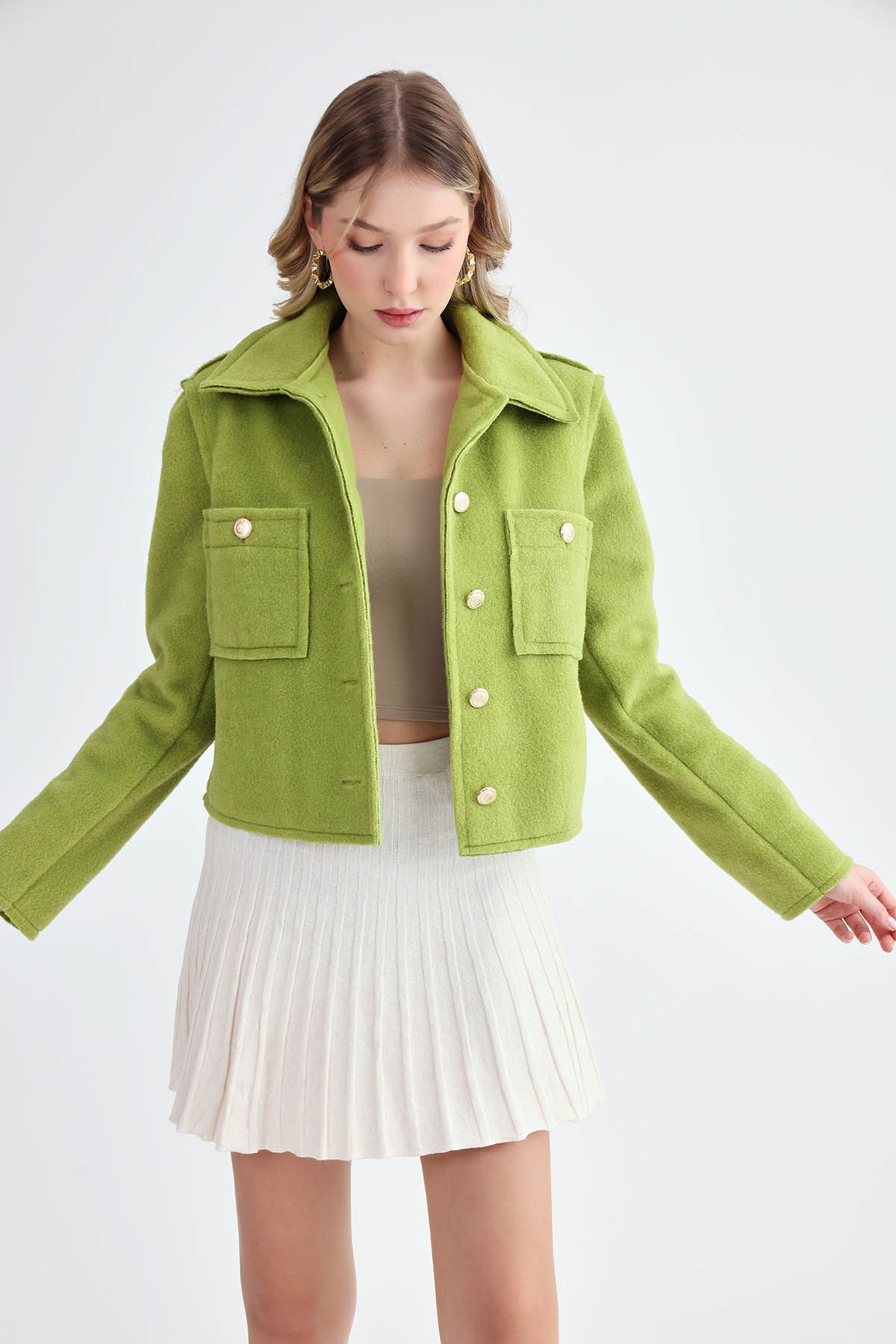 Vitrin-Gold Buttoned Reverse Stitching Felt Fabric Crop Jacket 3