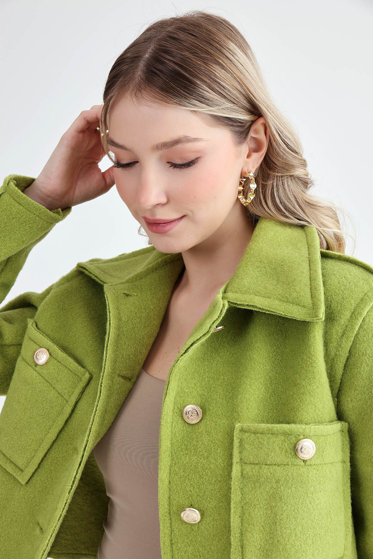 Vitrin-Gold Buttoned Reverse Stitching Felt Fabric Crop Jacket 6