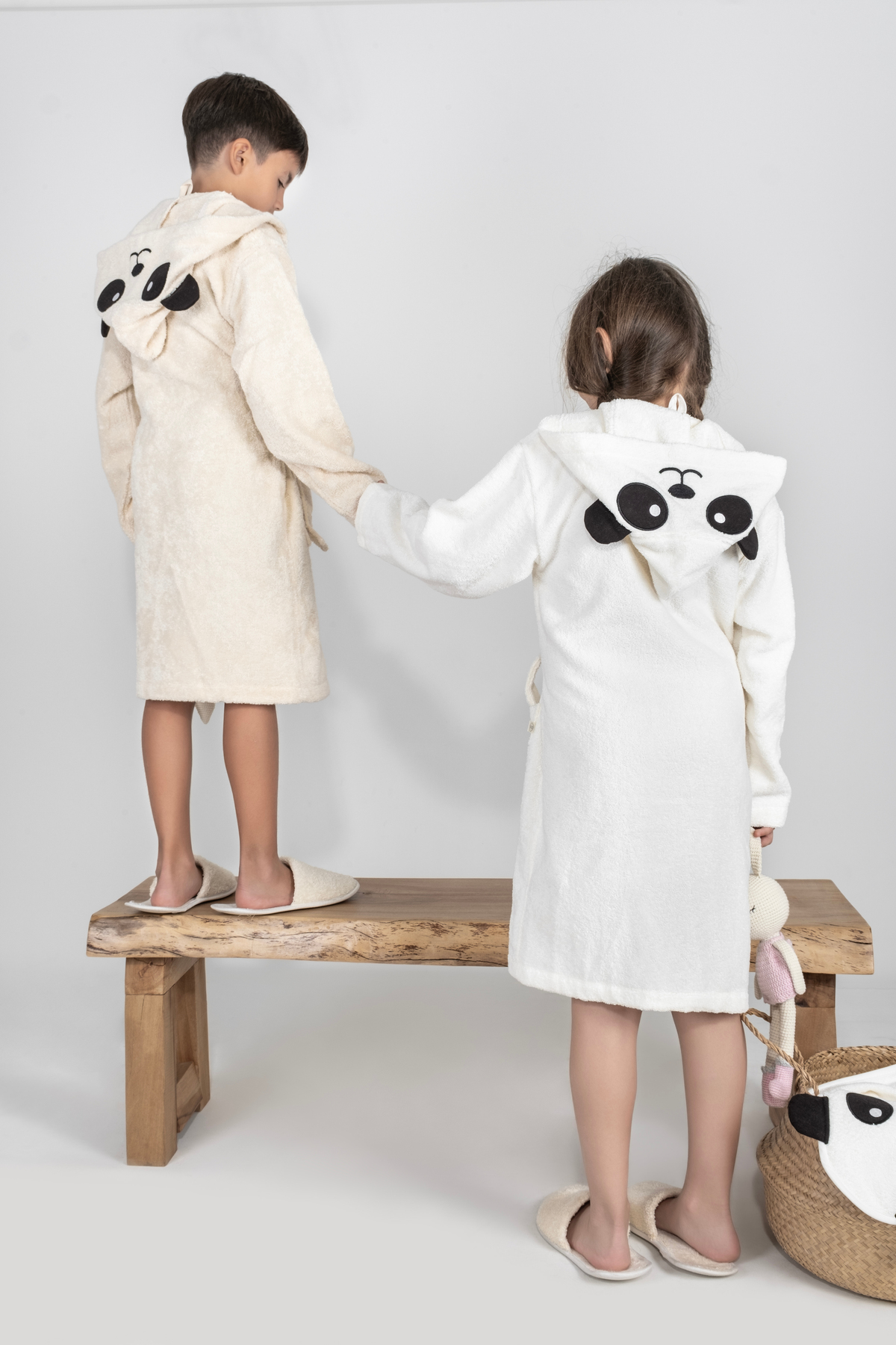 EIFIN %100 Pamuklu Kapüşonlu Panda Nakışlı Çocuk Bornozu Unisex fotoğrafı 3 (önizleme)