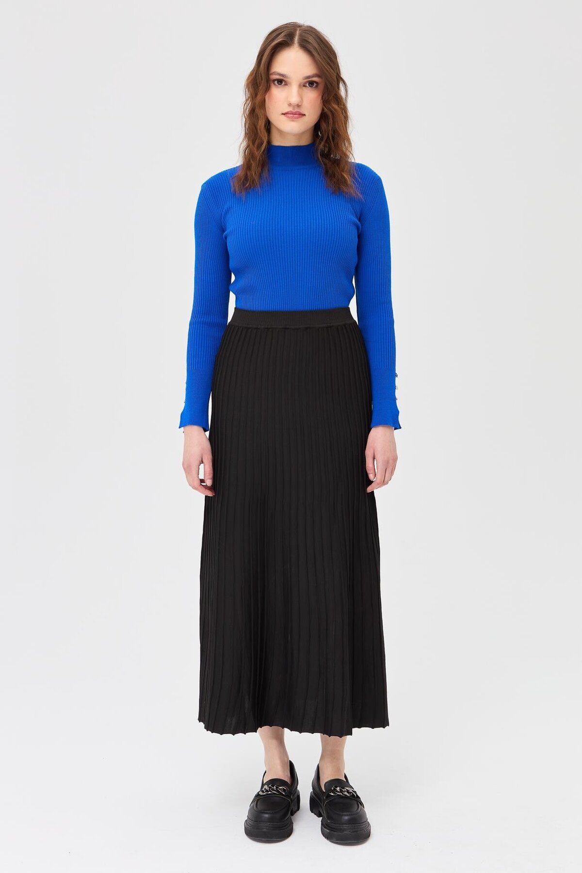 accort-Black Long Ribbed Knitwear Skirt 1