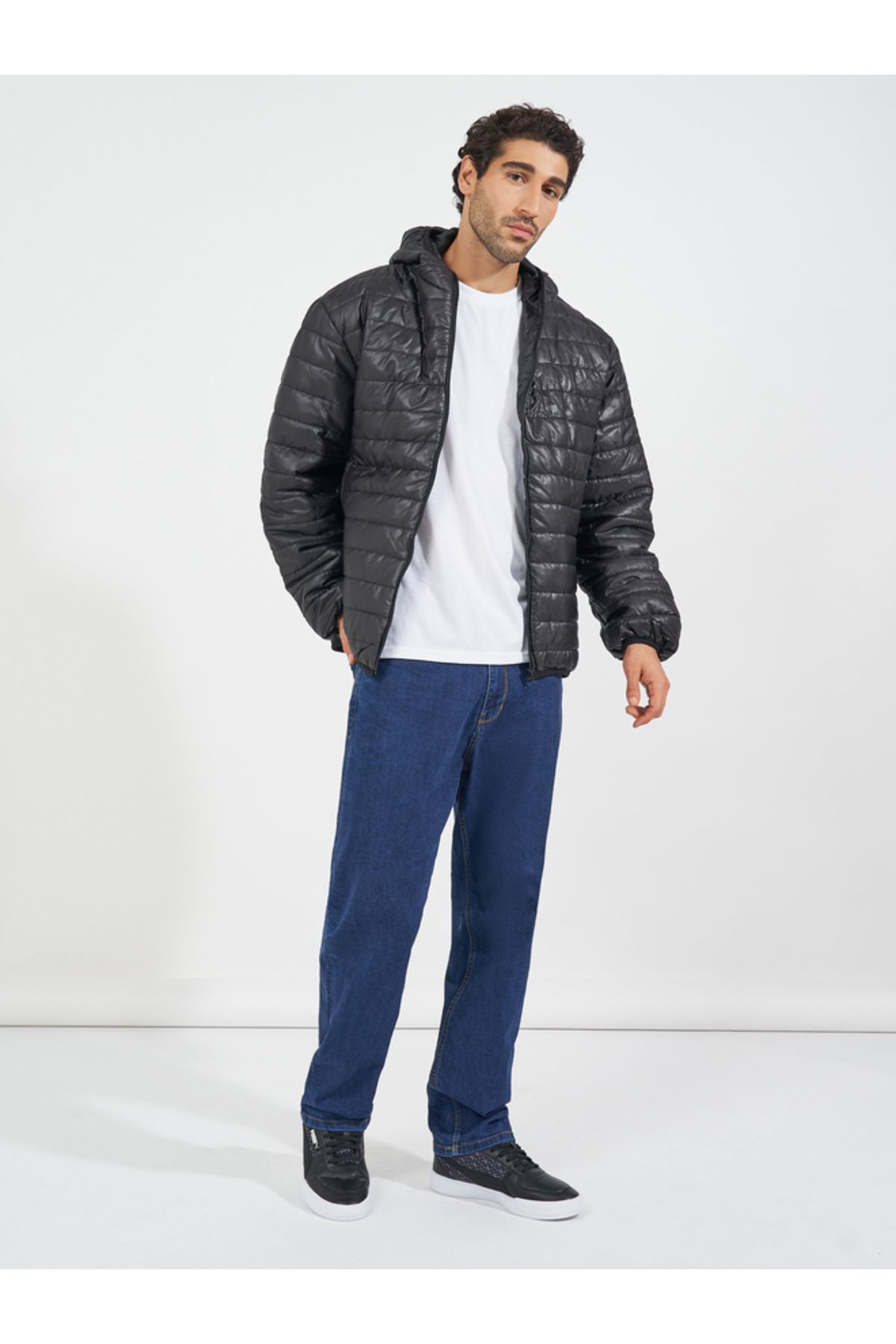complete the look image