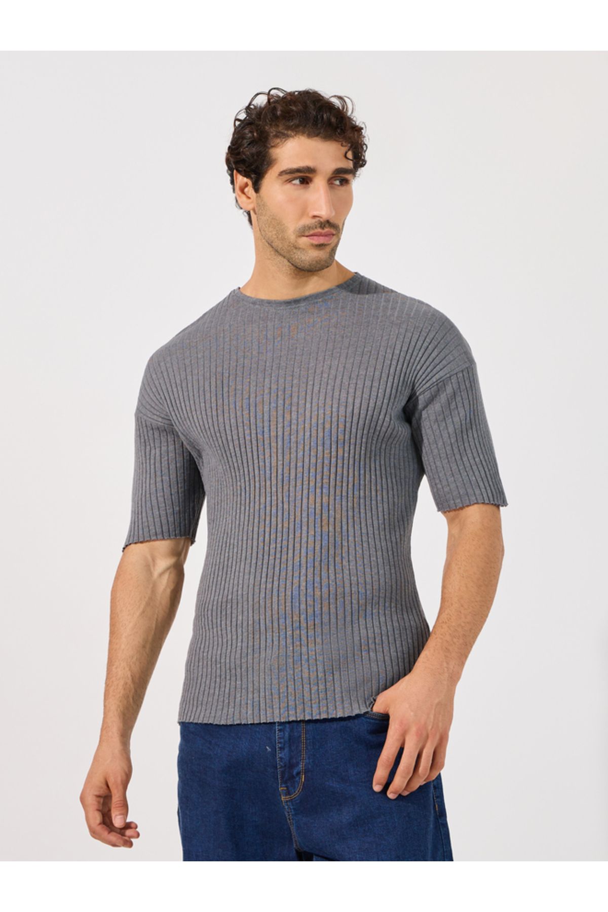 Styli-Textured Flat Knit Regular T-Shirt 1