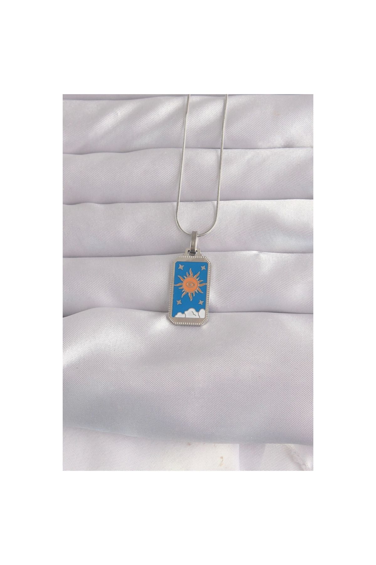 Narnuga 316L Çelik Gümüş Renk Mavi Mineli Güneş Model Tarot Kolye - TJ-BKO9042