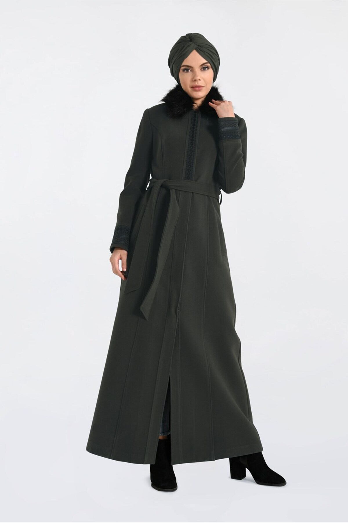 آلوینا پالتو خز دوزی بلند ۹۷۶۹ آلوینا پالتو خز دوزی بلند ۹۷۶۹