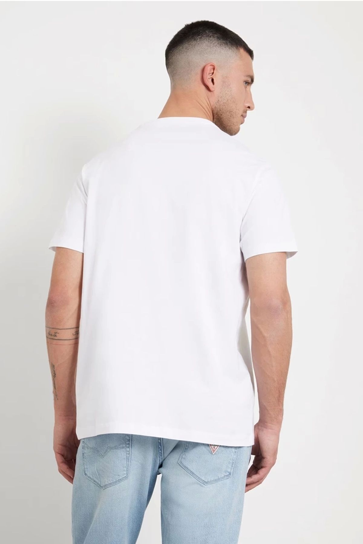 تی شرت سفید مردانه یقه دوچرخه طرح دار نر CN Summer Guess