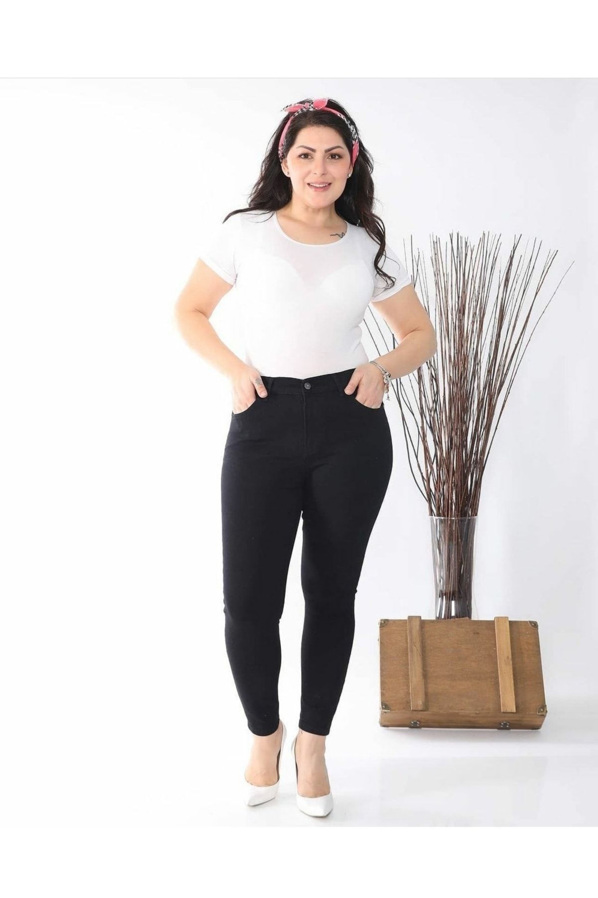 complete the look image
