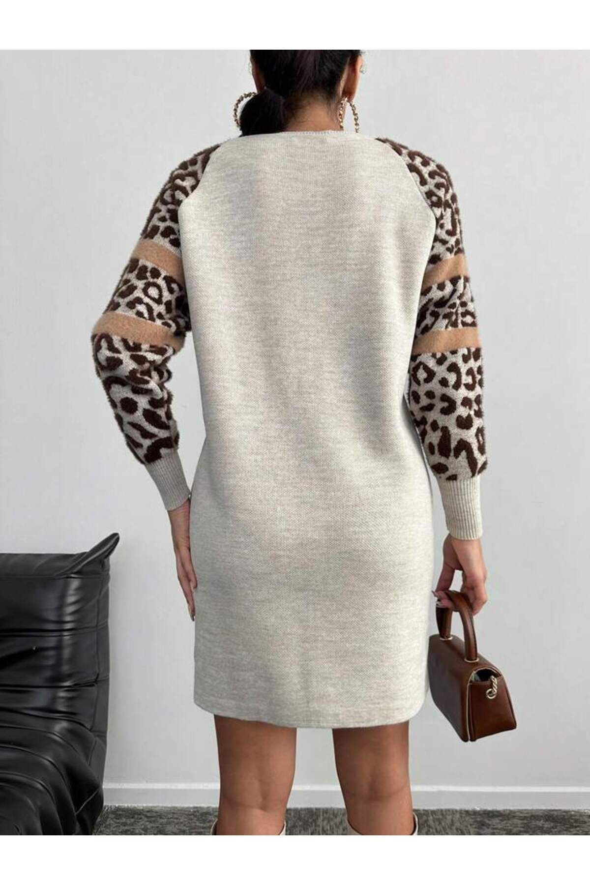 https://cdn.dsmcdn.com/ty1586/prod/QC/20241017/16/6a67163c-30c0-3685-9d4b-d8a02c3b9fd3/1_org_zoom.jpg
