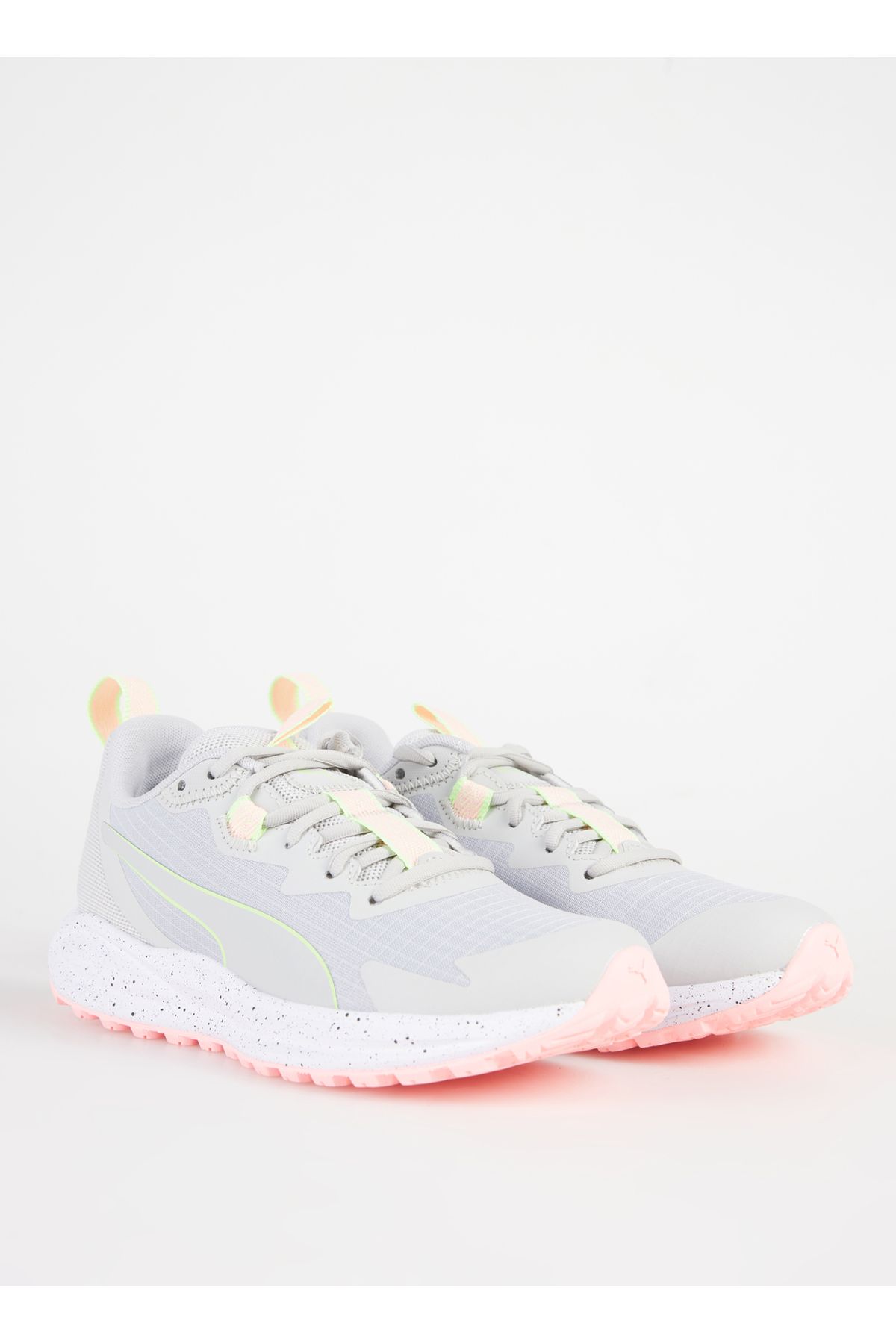 کفش دو و تمرین صورتی زنانه زنان خاکستری در حال رانینگ 37696115 TWITCH RUNNER TRAIL W Puma