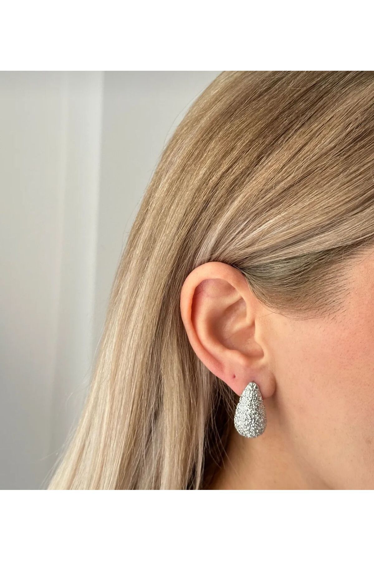 BELLİNA damla model kadın küpe silver