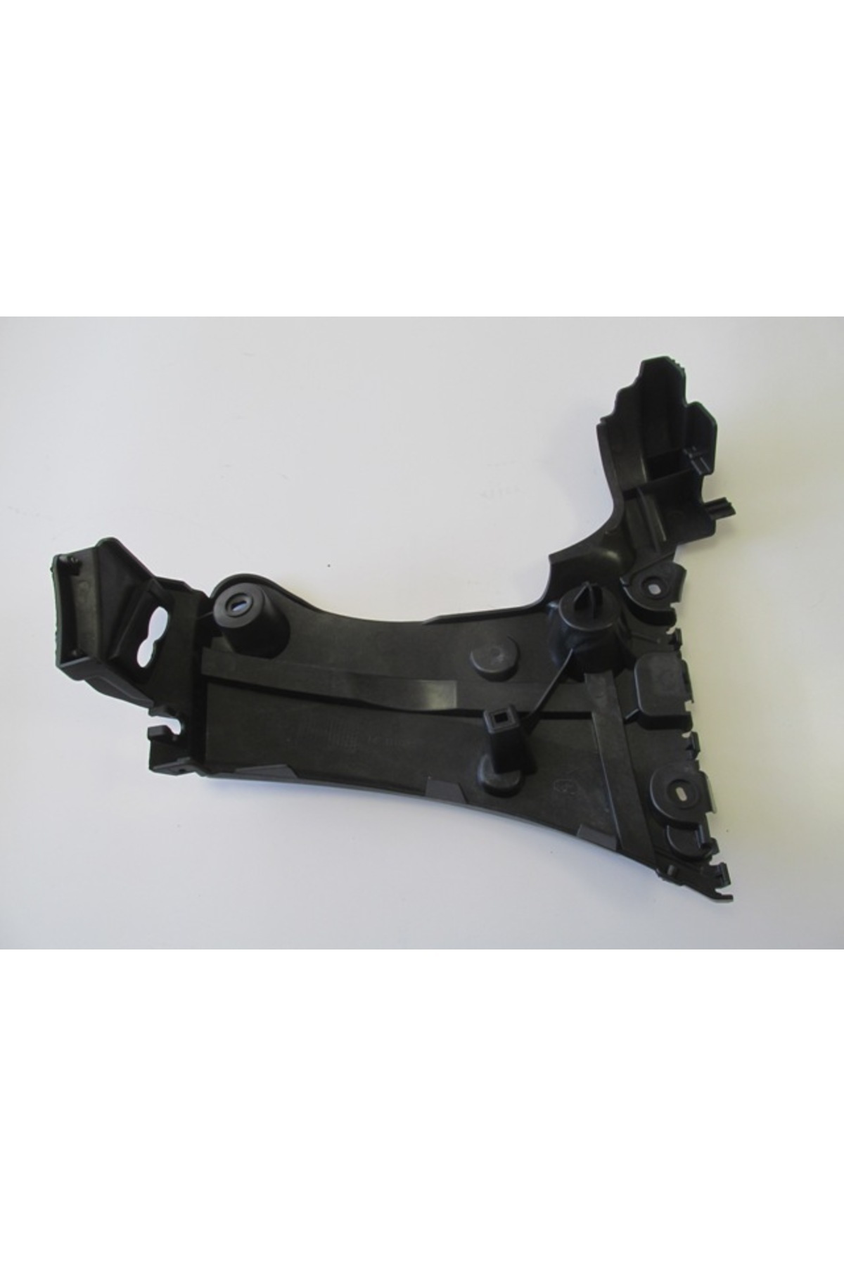 Genel Markalar MERCEDES CITAN- W415- 12/13; ARKA TAMPON İÇ BAĞLANTI BRAKETİ SOL PLASTİK