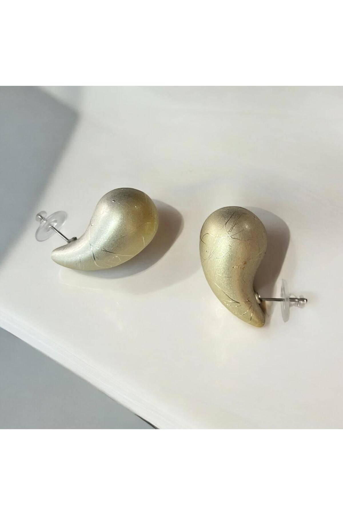 BELLİNA damla göz yaşı mat gold kadın küpe