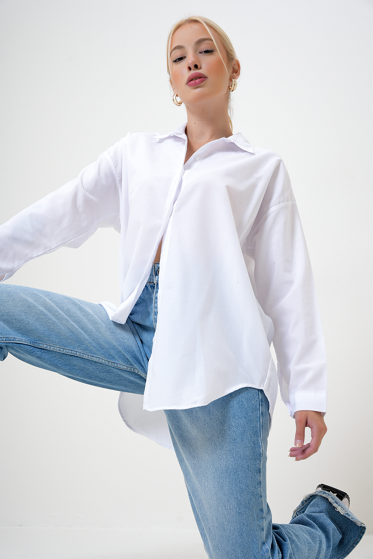 VAGGON Weißes Oversize-Damenhemd – langes Basic-gewebtes Hemd, PRM1098