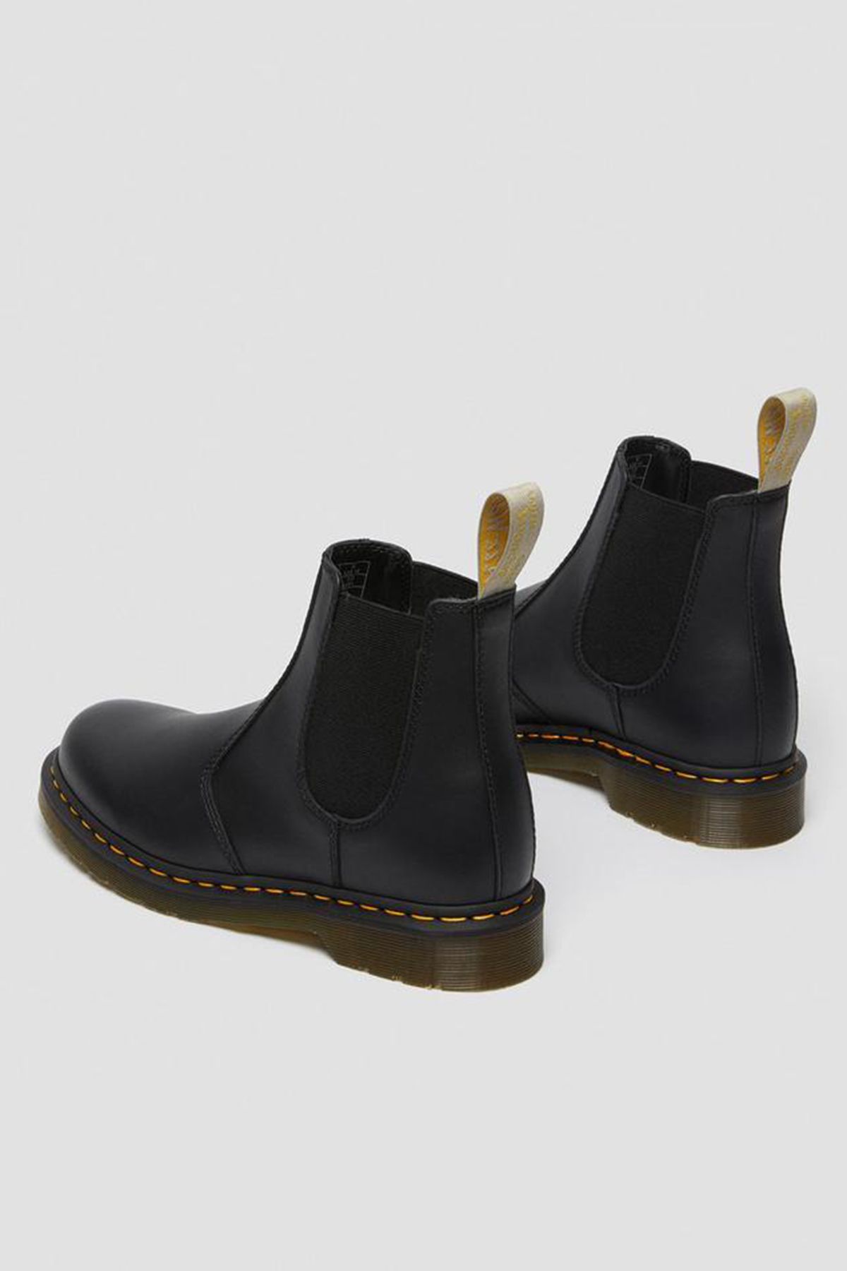 Dr. Martens-2976 Modell Vegan Felix Black Rub Off Slide 2