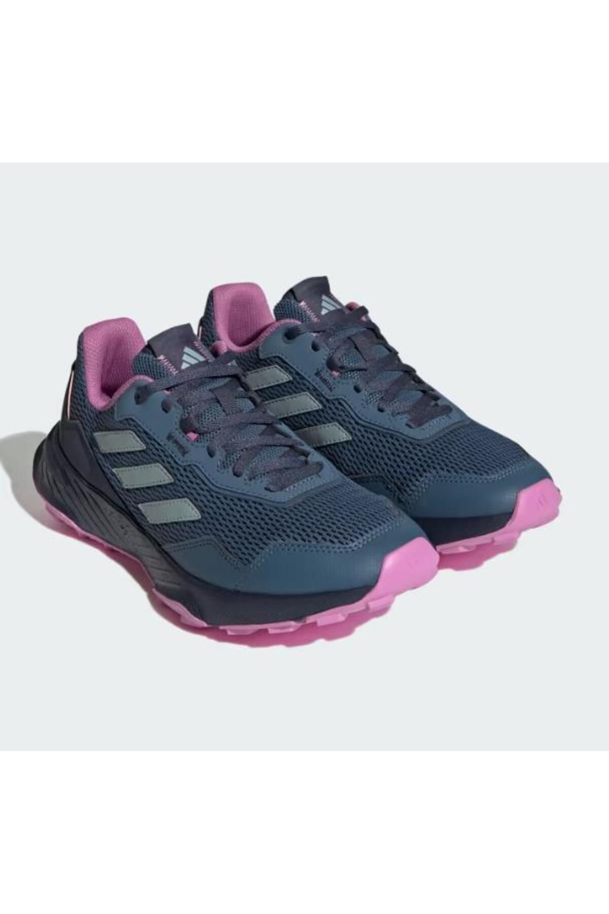 اسنیکر آبی زنانه Tracefinder Navy Blue Land رانینگ IF0557 I 71 adidas