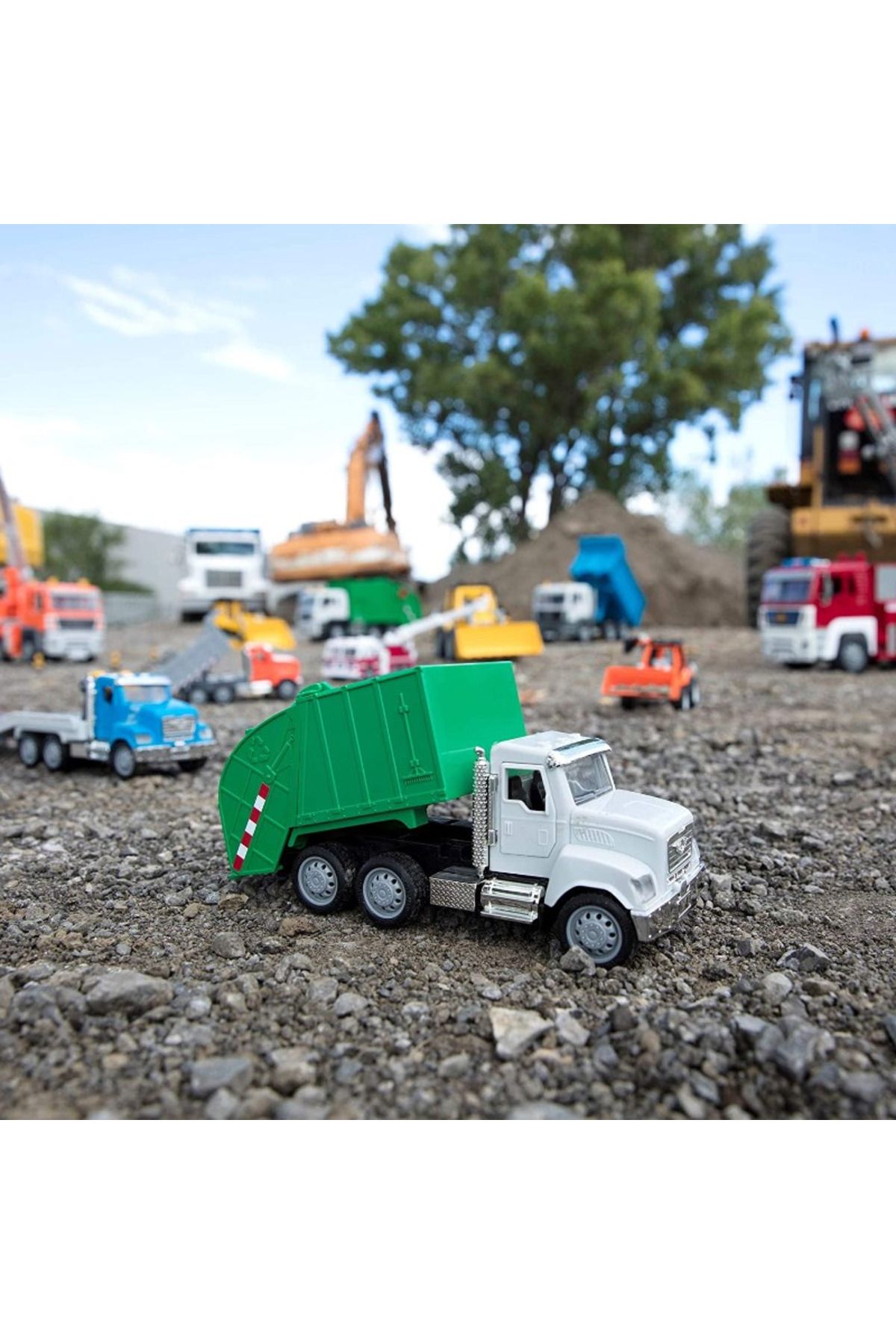 Driven-Mini Garbage Truck 4