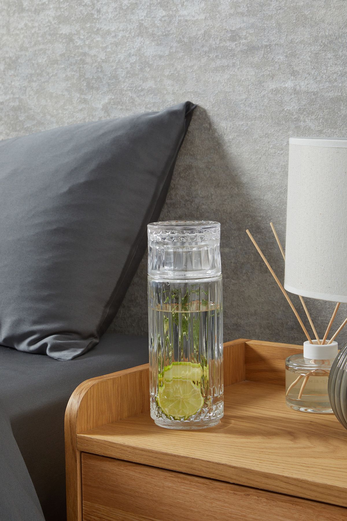 Glamis-Selen Concept Linea Model Handmade Glass Bedside Jug 3