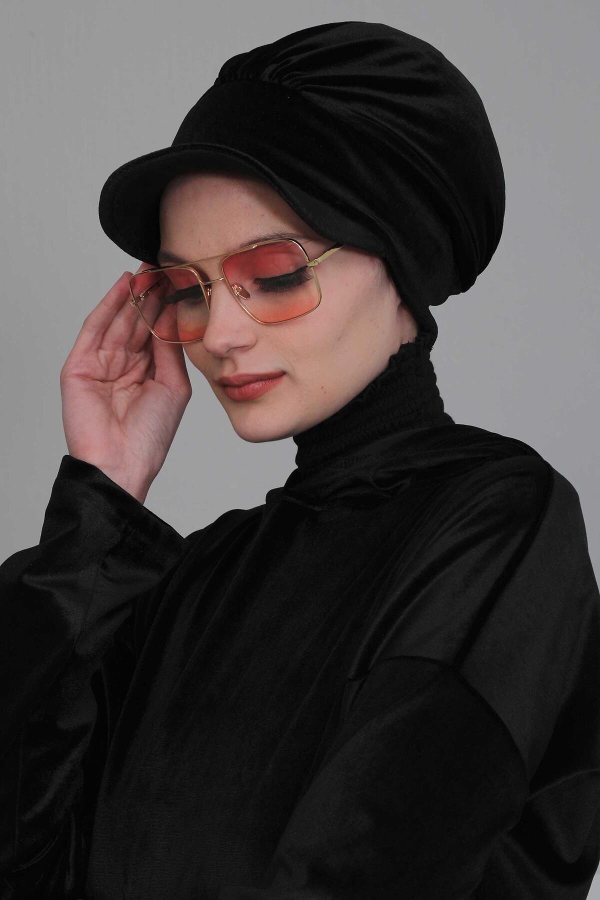 Aisha's Design-Velvet Visor Bonnet - B-30K Model 1