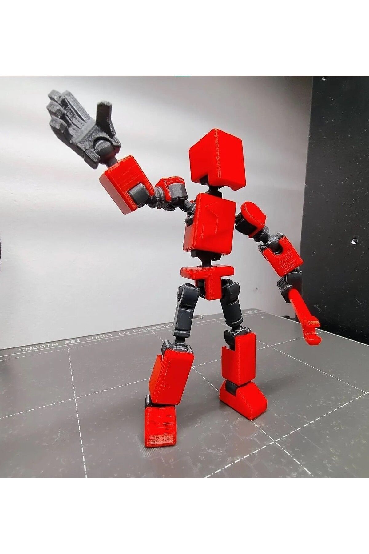 Loopify-Mini 13 Robot Toy - Movable, 8 Cm, Red Black, 1 Piece 5