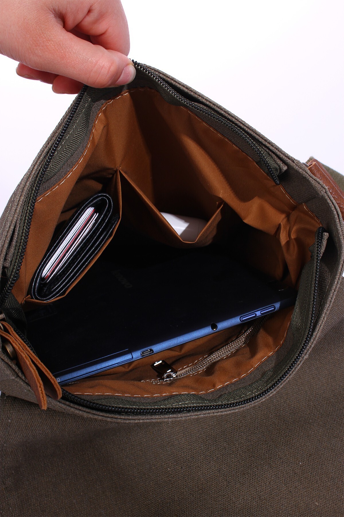 Fiyaka-GK62 Canvas Messenger Bag - Multi-Compartment, Universite Daily Bag, MacBook Tablet Bag 4