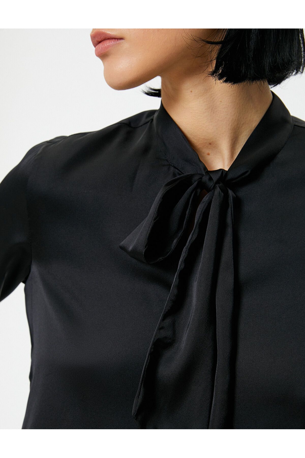 Koton-Langärmlige Satinbluse – Schnürdetail 5