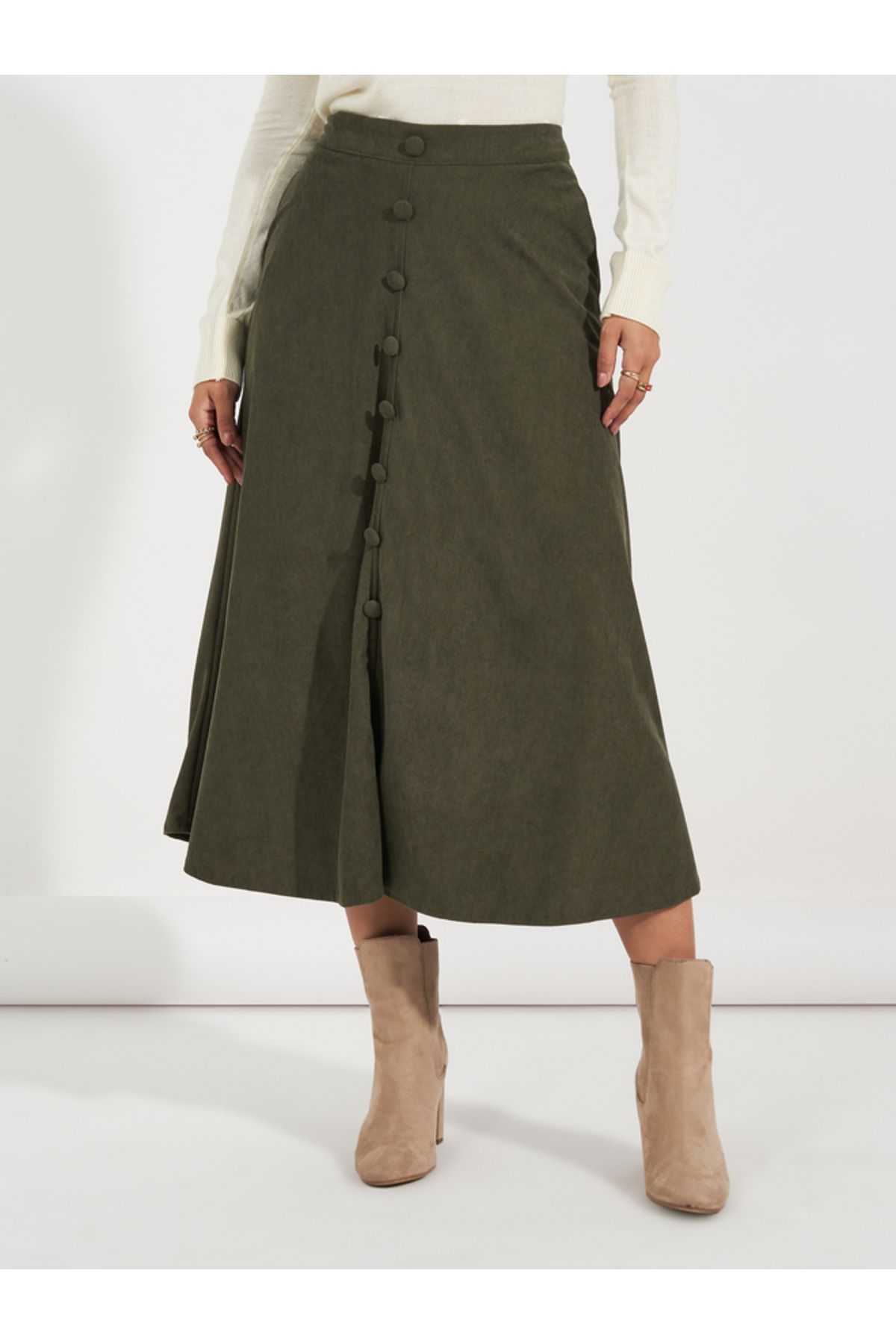 Styli-Corduroy Flared Midi Skirt with Button Detail 2