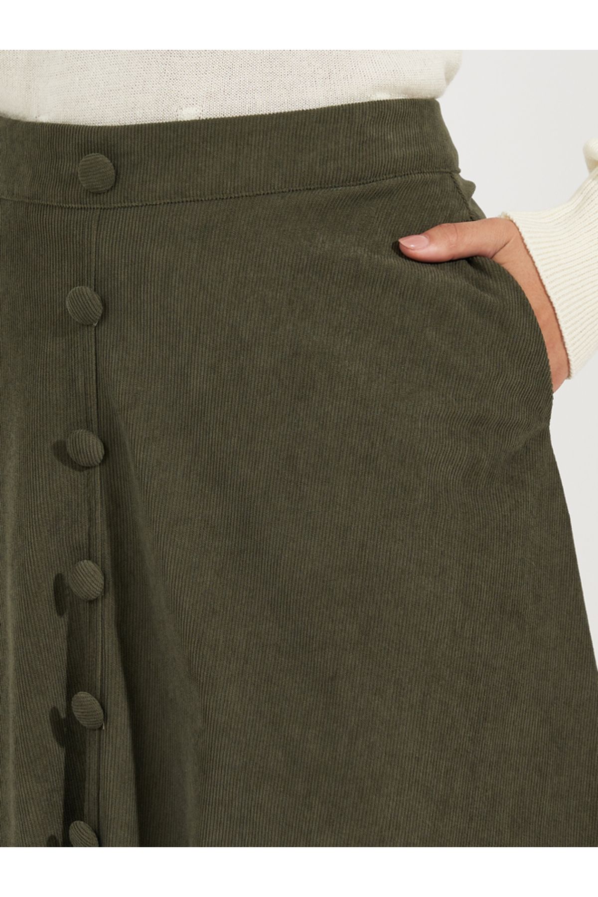 Styli-Corduroy Flared Midi Skirt with Button Detail 3