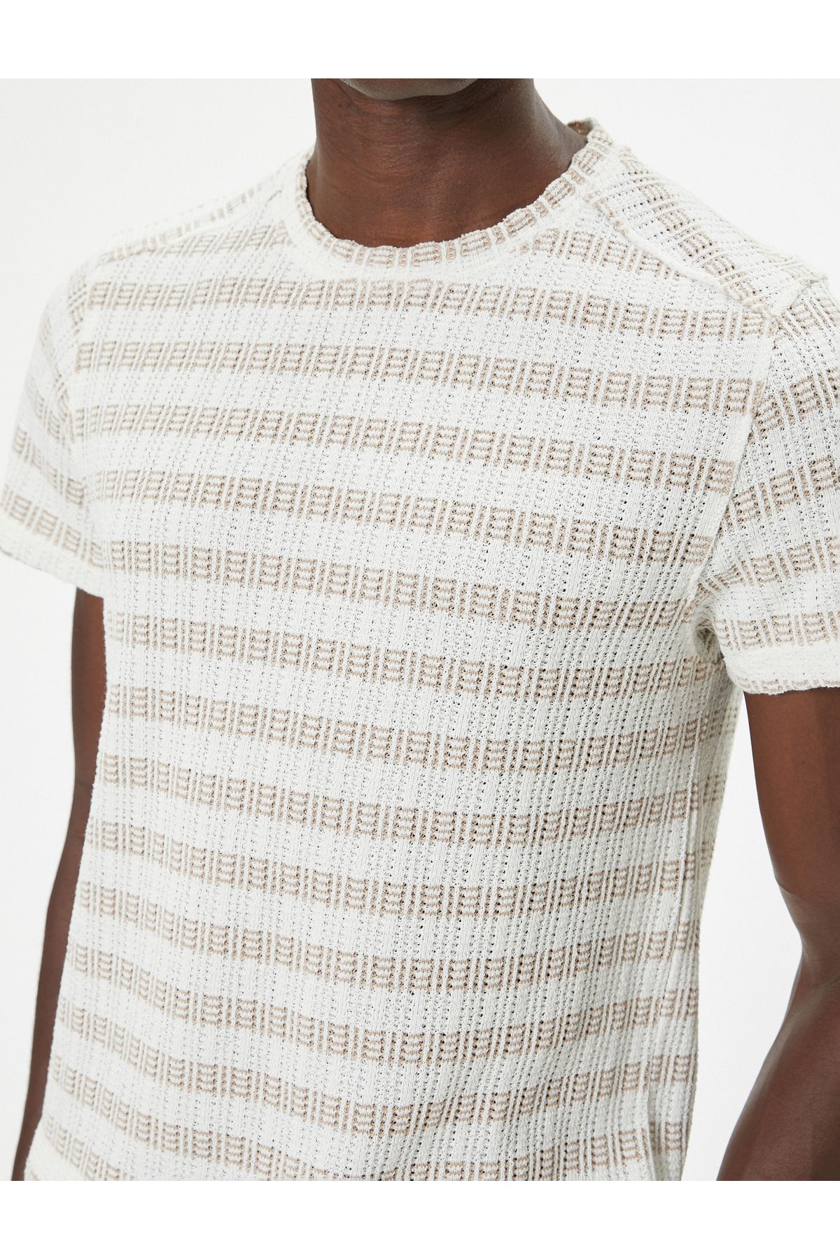 Koton-Crew Neck Textured T-Shirt - Short Sleeve and Print 5